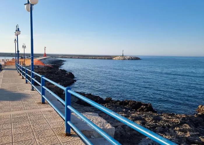 Cala Pescatori * Вилланова-ди-Остуни